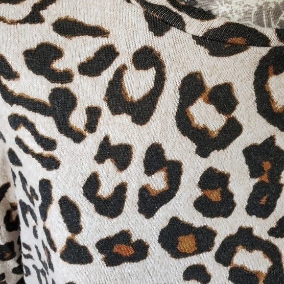 H&M Leopard sweater sz. S - Picture 3 of 7